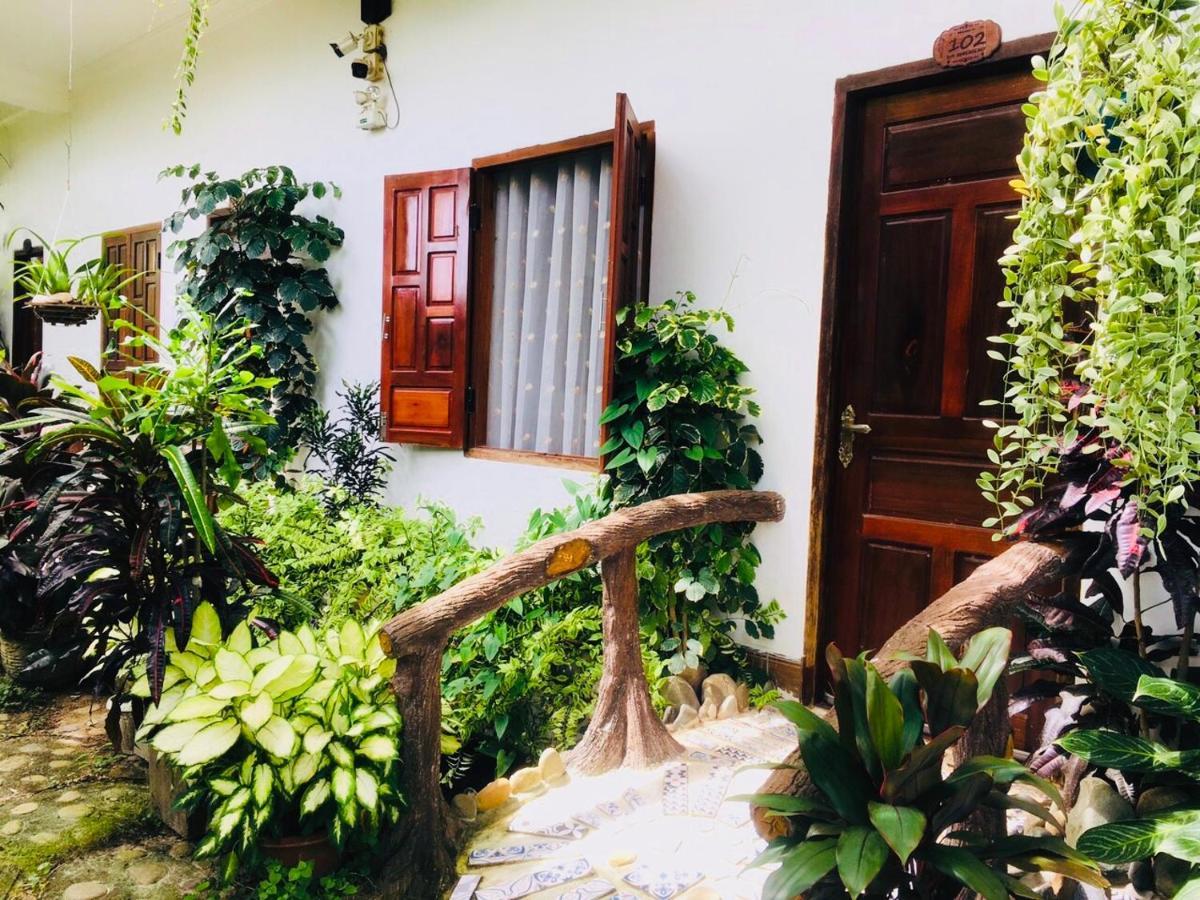 Lagi 1001 Nights Hotel Esterno foto